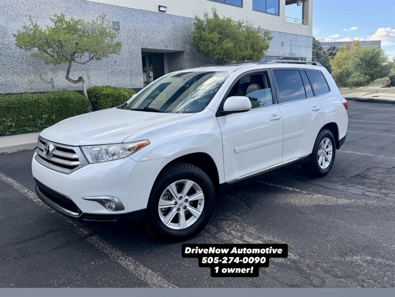 2012 Toyota Highlander SE   - Photo 1 - Albuquerque, NM 87110