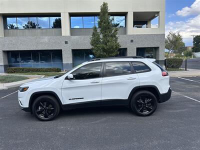 2019 Jeep Cherokee Altitude   - Photo 3 - Albuquerque, NM 87110