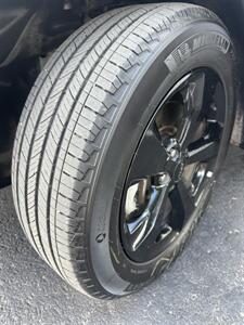 2019 Jeep Cherokee Altitude   - Photo 20 - Albuquerque, NM 87110