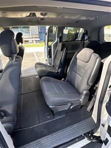 2010 Dodge Grand Caravan SXT   - Photo 13 - Albuquerque, NM 87110