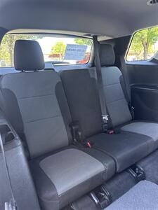 2018 Chevrolet Traverse LT Cloth   - Photo 21 - Albuquerque, NM 87110