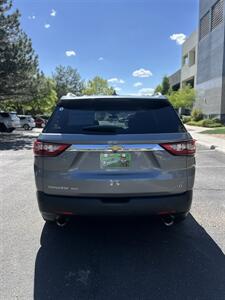 2018 Chevrolet Traverse LT Cloth   - Photo 8 - Albuquerque, NM 87110