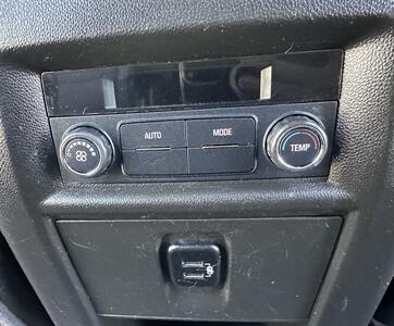 2018 Chevrolet Traverse LT Cloth   - Photo 23 - Albuquerque, NM 87110