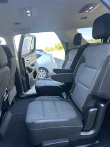 2018 Chevrolet Traverse LT Cloth   - Photo 18 - Albuquerque, NM 87110