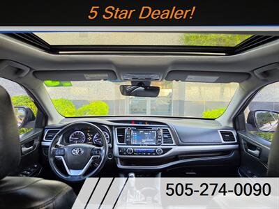2018 Toyota Highlander XLE   - Photo 11 - Albuquerque, NM 87110