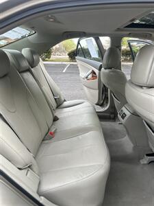 2009 Toyota Camry XLE V6   - Photo 17 - Albuquerque, NM 87110