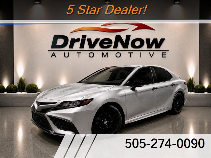 2022 Toyota Camry SE Nightshade   - Photo 1 - Albuquerque, NM 87110