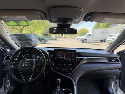 2022 Toyota Camry SE Nightshade   - Photo 9 - Albuquerque, NM 87110