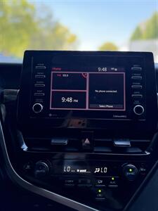 2022 Toyota Camry SE Nightshade   - Photo 11 - Albuquerque, NM 87110