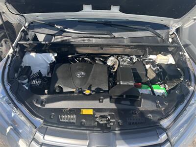 2017 Toyota Highlander LE   - Photo 24 - Albuquerque, NM 87110