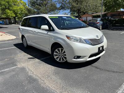 2017 Toyota Sienna XLE Premium 7-Passenger   - Photo 2 - Albuquerque, NM 87110