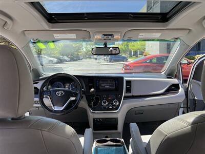 2017 Toyota Sienna XLE Premium 7-Passenger   - Photo 10 - Albuquerque, NM 87110