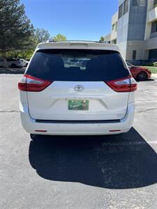 2017 Toyota Sienna XLE Premium 7-Passenger   - Photo 8 - Albuquerque, NM 87110