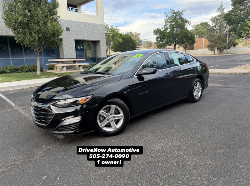 2024 Chevrolet Malibu LS   - Photo 1 - Albuquerque, NM 87110