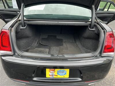2019 Chrysler 300 S   - Photo 20 - Albuquerque, NM 87110