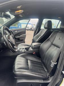 2019 Chrysler 300 S   - Photo 9 - Albuquerque, NM 87110