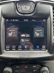 2019 Chrysler 300 S   - Photo 14 - Albuquerque, NM 87110