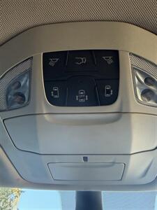 2023 Chrysler Pacifica Touring L   - Photo 25 - Albuquerque, NM 87110