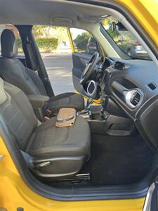 2018 Jeep Renegade Latitude   - Photo 18 - Albuquerque, NM 87110