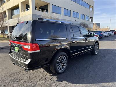 2017 Lincoln Navigator L Select   - Photo 6 - Albuquerque, NM 87110