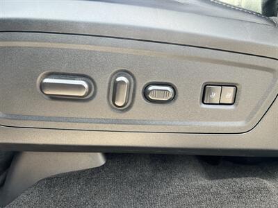 2017 Lincoln Navigator L Select   - Photo 27 - Albuquerque, NM 87110