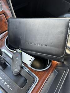 2017 Lincoln Navigator L Select   - Photo 18 - Albuquerque, NM 87110