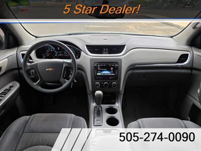 2017 Chevrolet Traverse LS   - Photo 11 - Albuquerque, NM 87110