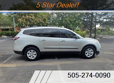 2017 Chevrolet Traverse LS   - Photo 5 - Albuquerque, NM 87110