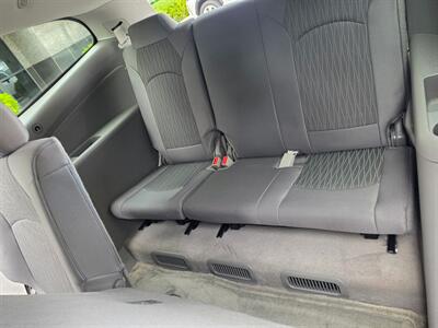 2017 Chevrolet Traverse LS   - Photo 20 - Albuquerque, NM 87110
