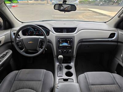 2017 Chevrolet Traverse LS   - Photo 11 - Albuquerque, NM 87110