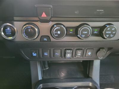 2019 Toyota Tacoma TRD Off-Road   - Photo 16 - Albuquerque, NM 87110
