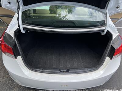 2011 Hyundai ELANTRA GLS   - Photo 17 - Albuquerque, NM 87110