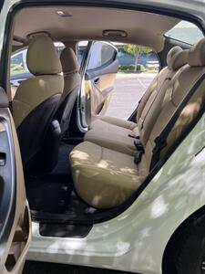 2011 Hyundai ELANTRA GLS   - Photo 15 - Albuquerque, NM 87110