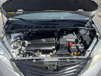 2011 Toyota Sienna LE 7-Passenger   - Photo 17 - Albuquerque, NM 87110