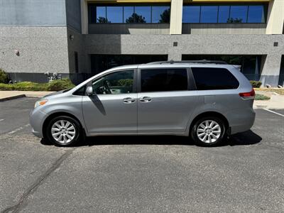 2011 Toyota Sienna LE 7-Passenger   - Photo 3 - Albuquerque, NM 87110