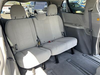 2011 Toyota Sienna LE 7-Passenger   - Photo 18 - Albuquerque, NM 87110