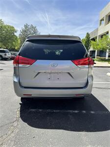 2011 Toyota Sienna LE 7-Passenger   - Photo 7 - Albuquerque, NM 87110
