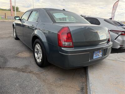 2006 Chrysler 300 Touring   - Photo 3 - Albuquerque, NM 87110