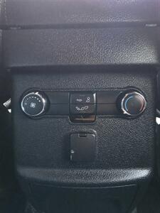 2019 Ford Explorer XLT   - Photo 16 - Albuquerque, NM 87110