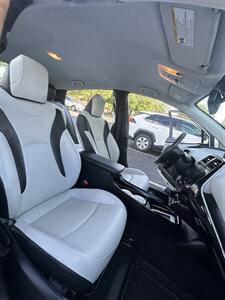 2016 Toyota Prius Four Touring   - Photo 16 - Albuquerque, NM 87110