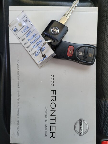 2007 Nissan Frontier Nismo - Photo 14