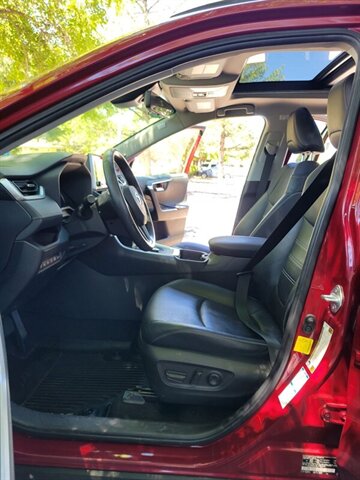 2020 Toyota RAV4 Limited - Photo 10