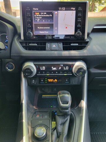 2020 Toyota RAV4 Limited - Photo 14
