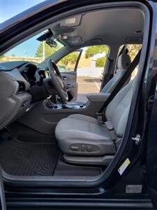2019 Chevrolet Traverse LT Cloth   - Photo 9 - Albuquerque, NM 87110