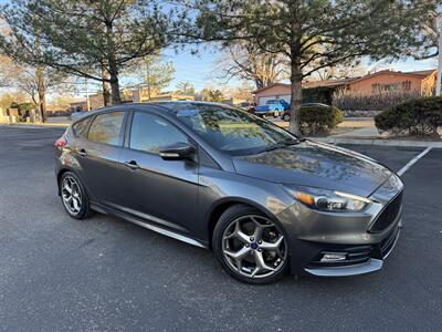 2017 Ford Focus ST   - Photo 2 - Albuquerque, NM 87110