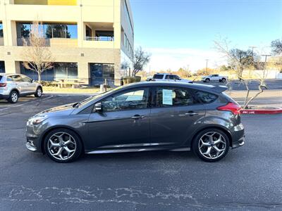 2017 Ford Focus ST   - Photo 3 - Albuquerque, NM 87110
