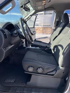 2014 Nissan Frontier SV   - Photo 10 - Albuquerque, NM 87110