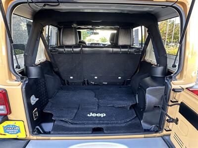 2013 Jeep Wrangler Unlimited Sahara   - Photo 17 - Albuquerque, NM 87110