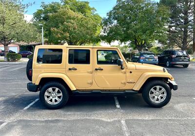 2013 Jeep Wrangler Unlimited Sahara   - Photo 4 - Albuquerque, NM 87110