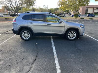 2019 Jeep Cherokee Latitude   - Photo 4 - Albuquerque, NM 87110